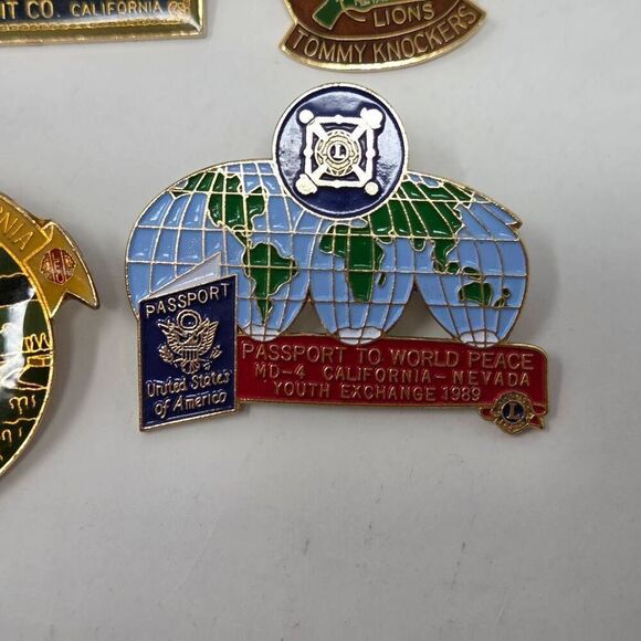 LIONS CLUB INTERNATIONAL SOUTHERN CALIFORNIA LOT OF 6 PINS VINTAGE 1" TO 3" - Picture 6 of 7